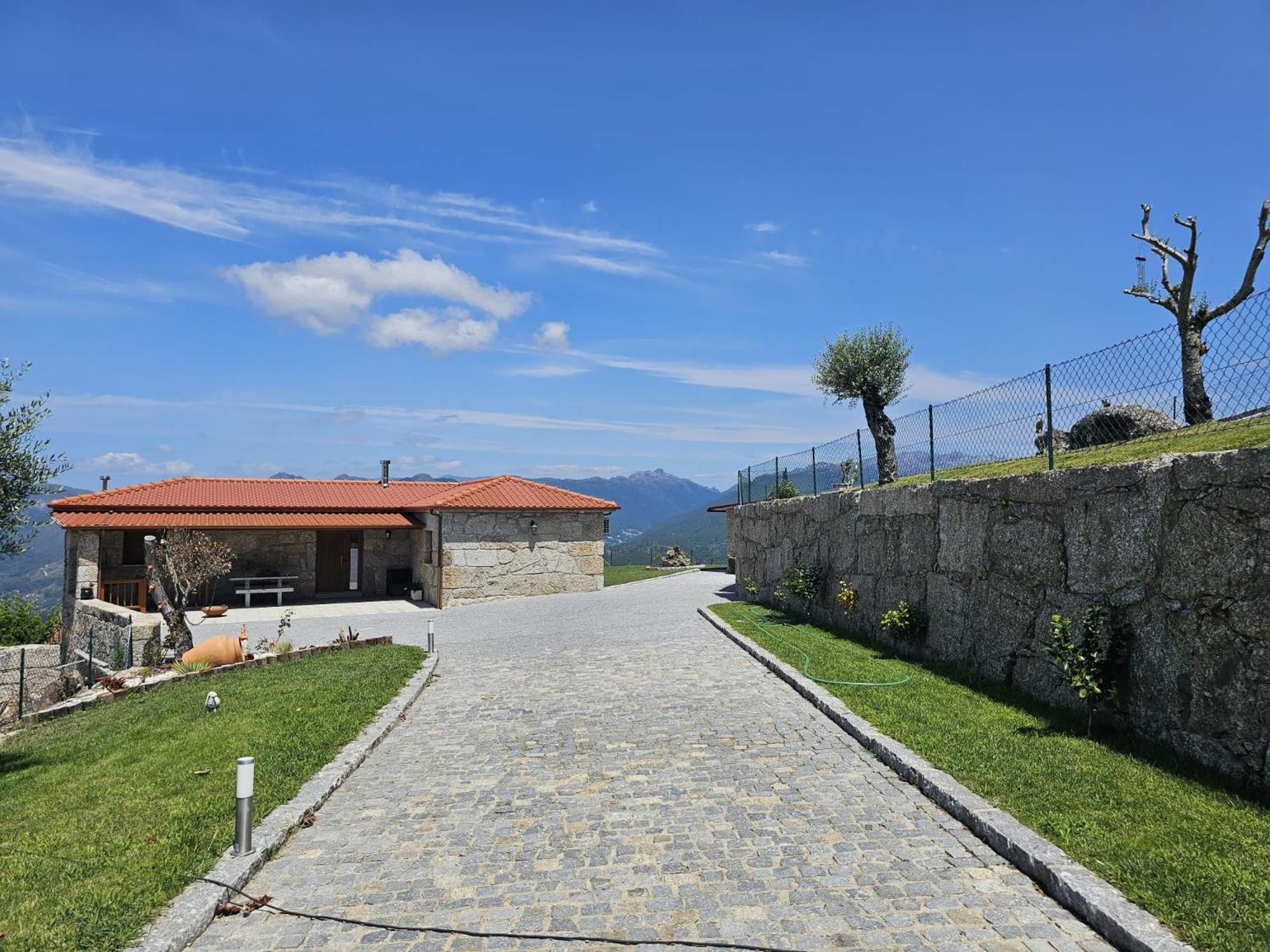Casa Do Iteiro Holiday home Canicada